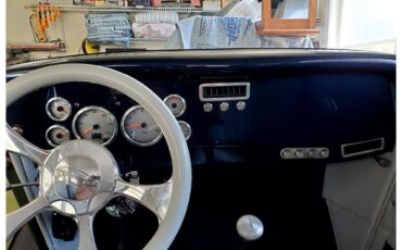 Ford-2-dr-sedan-1933-Blue-amp-Silver-Light-gray-6