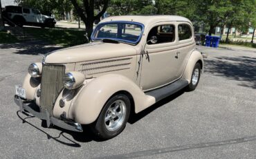 Ford-2-dr-sedan-1936-Tan-Tan-5