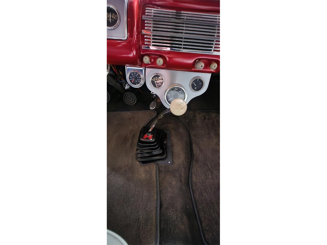Ford-2-dr-sedan-1940-Red-Gray-3