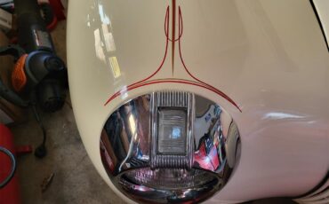Ford-2-dr-sedan-1940-Vanilla-Shake-Tan-11