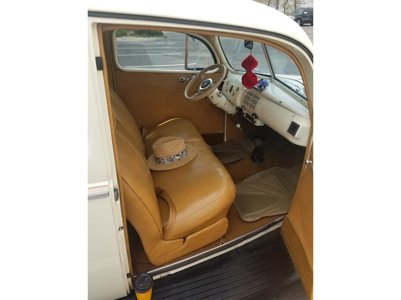 Ford-2-dr-sedan-1940-Vanilla-Shake-Tan-2