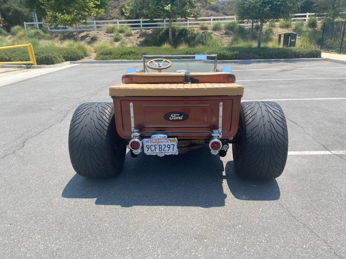 Ford-23-t-bucket-1923-custom-4