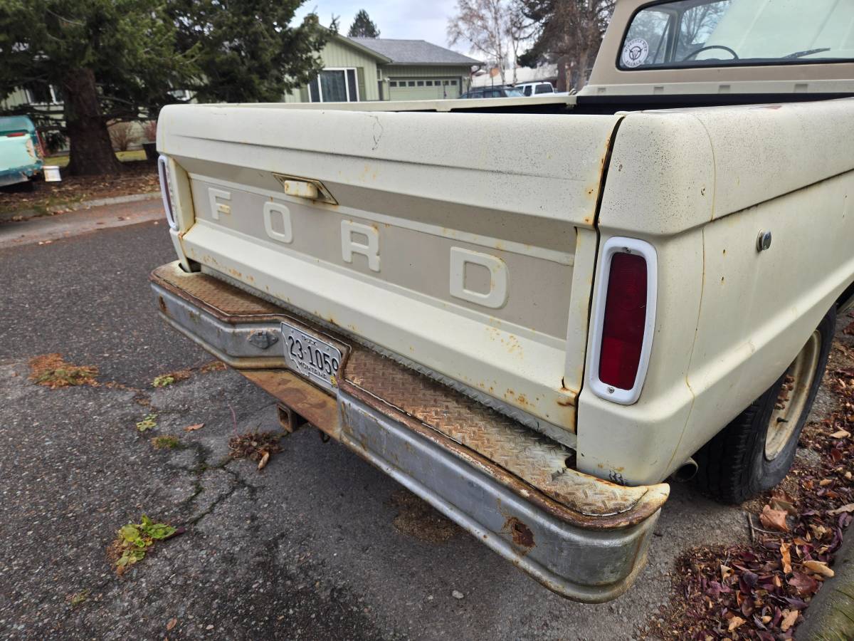 Ford-250-1966-custom-6