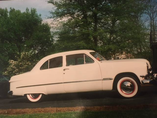 Ford-2dr-sedan-1950-white-6