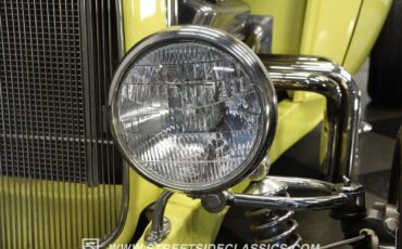 Ford-3-Window-1932-Coupe-19