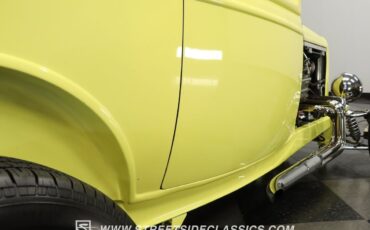 Ford-3-Window-1932-Coupe-26