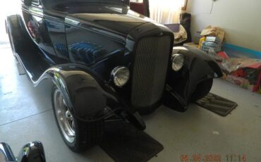 Ford-3-window-1932-3
