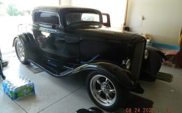 Ford-3-window-1932