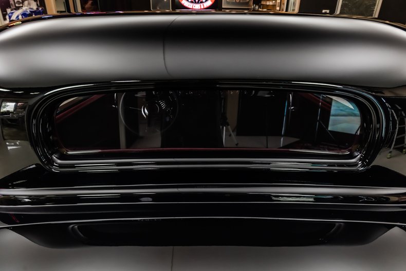 Ford-3-window-1932-Black-3