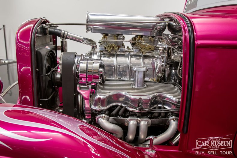 Ford-3-window-1932-Rosewood-Metallic-White-Rose-Leather-25