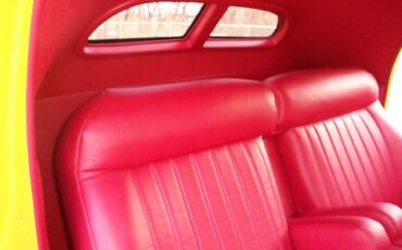 Ford-3-window-1939-YELLOW-2-STAGE-DEEP-RED-VINYL-2