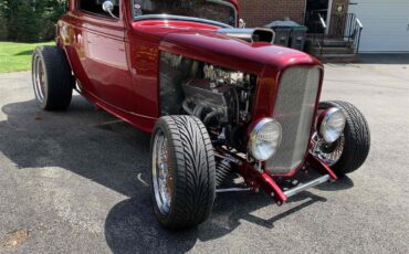Ford-3-window-coupe-1932-Candy-Apple-Burgundy-Brown-3
