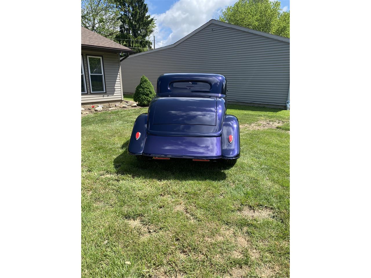 Ford-3-window-coupe-1933-Midnight-Blue-Gray-1