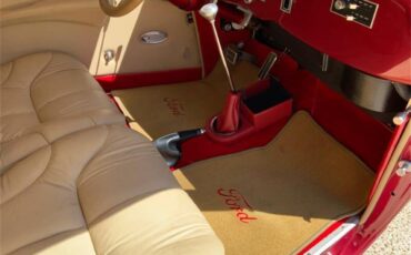 Ford-3-window-coupe-1933-Red-Vanilla-13