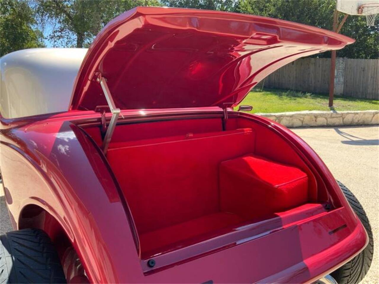 Ford-3-window-coupe-1933-Red-Vanilla-18