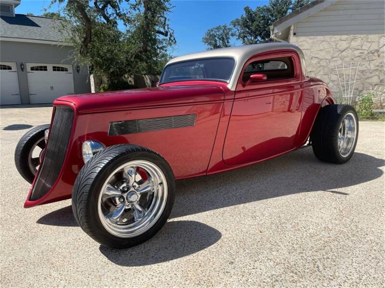 Ford-3-window-coupe-1933-Red-Vanilla-2