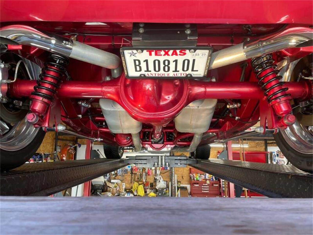 Ford-3-window-coupe-1933-Red-Vanilla-49
