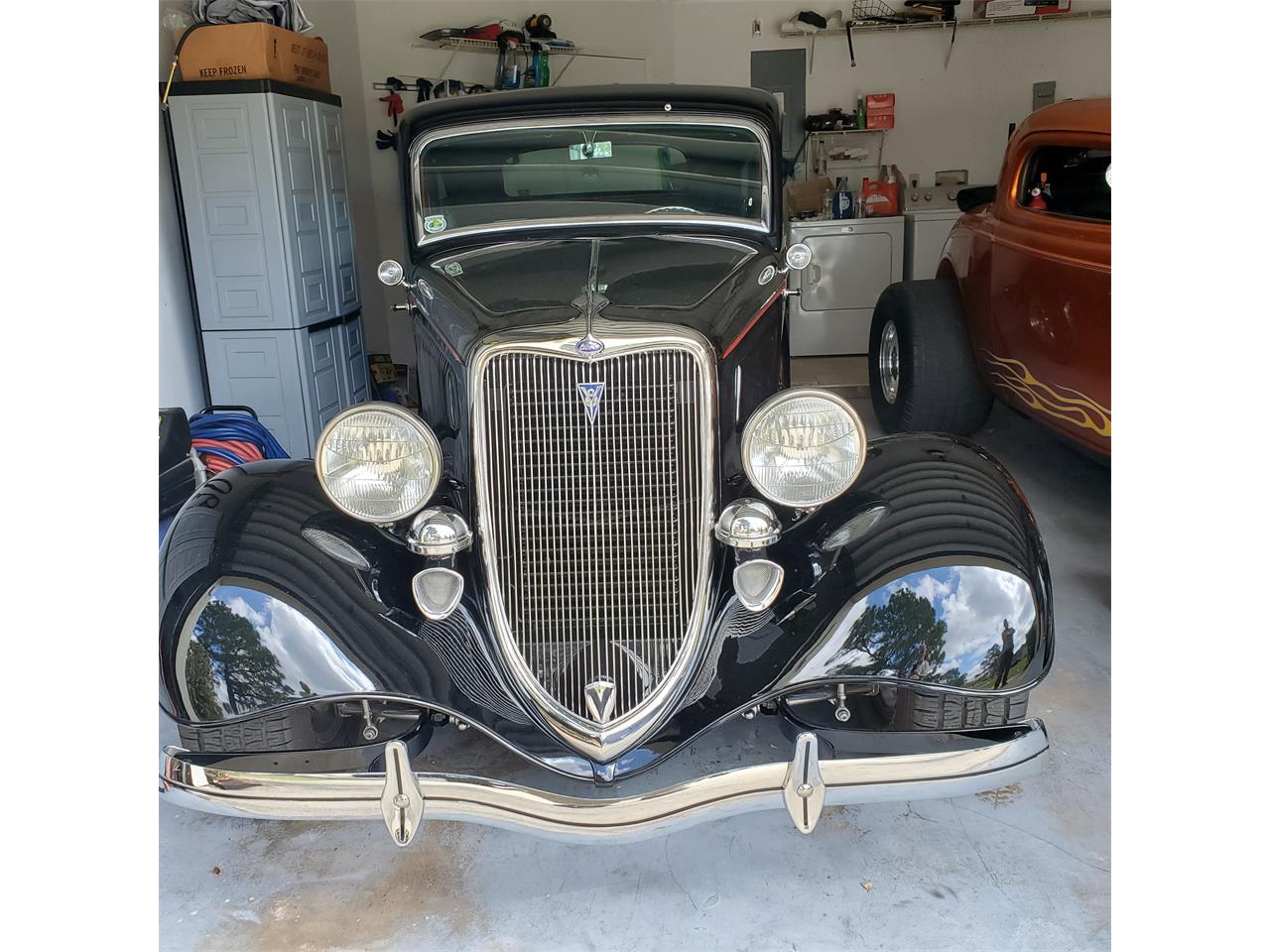 Ford-3-window-coupe-1934-Black-Red-amp-Black-11