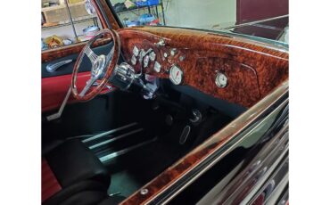 Ford-3-window-coupe-1934-Black-Red-amp-Black-25
