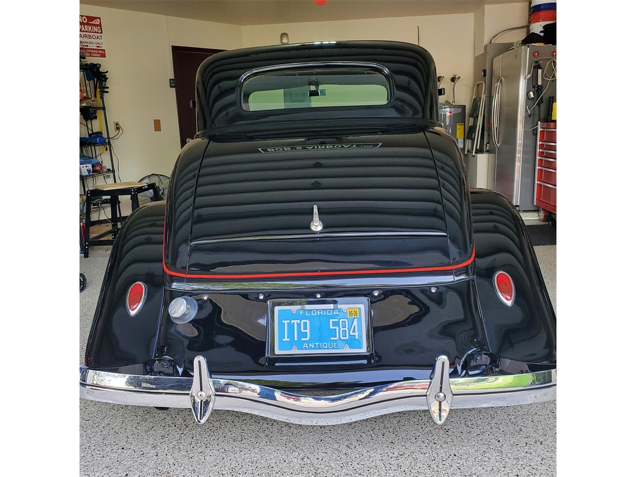 Ford-3-window-coupe-1934-Black-Red-amp-Black-4