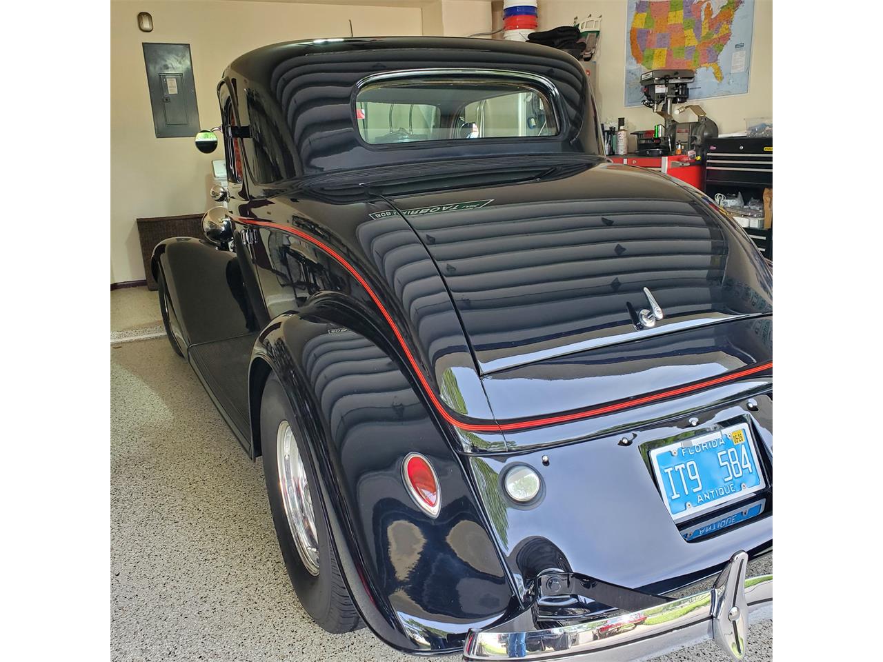 Ford-3-window-coupe-1934-Black-Red-amp-Black-5