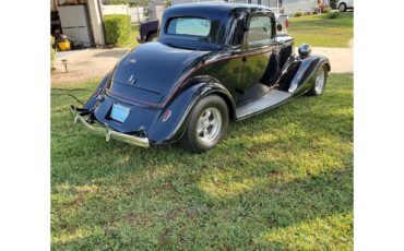 Ford-3-window-coupe-1934-Black-Red-amp-Black-65