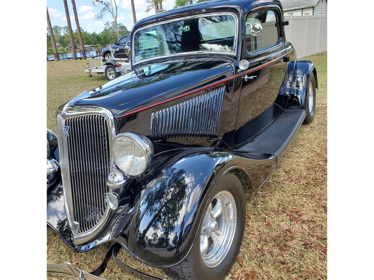 Ford-3-window-coupe-1934-Black-Red-amp-Black-8