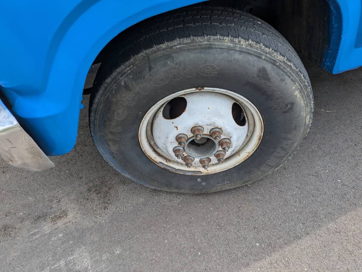 Ford-350-dump-truck-1986-blue-1