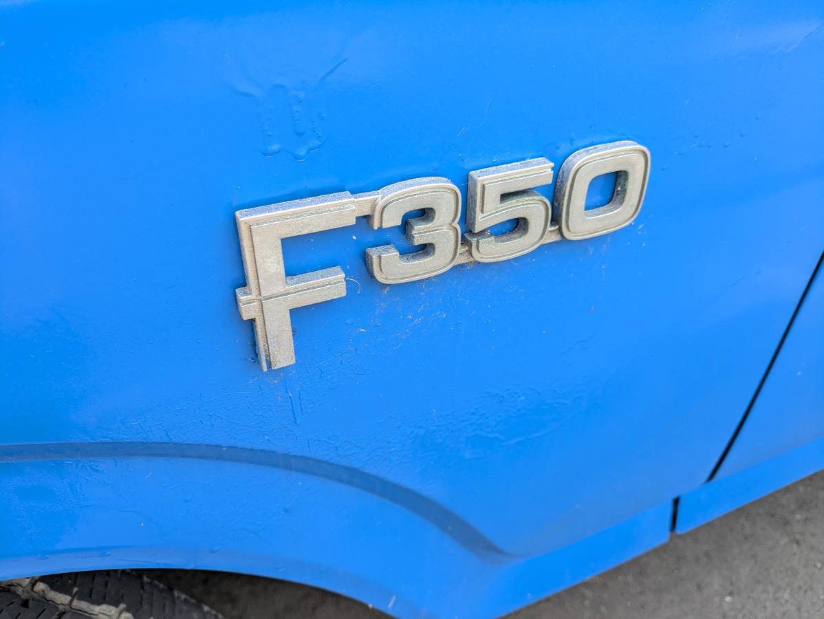 Ford-350-dump-truck-1986-blue