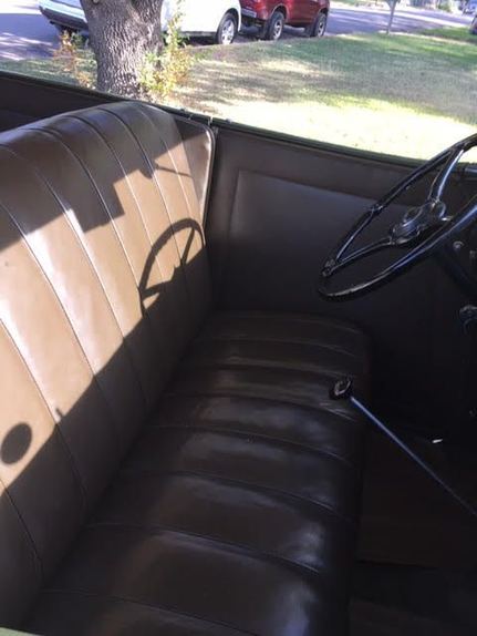 Ford-4-door-1934-12