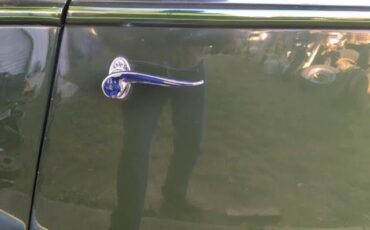Ford-4-door-1934-7