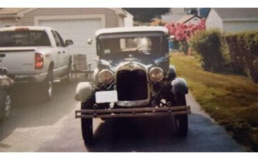 Ford-4-dr-sedan-1929-Blue-Tan-1