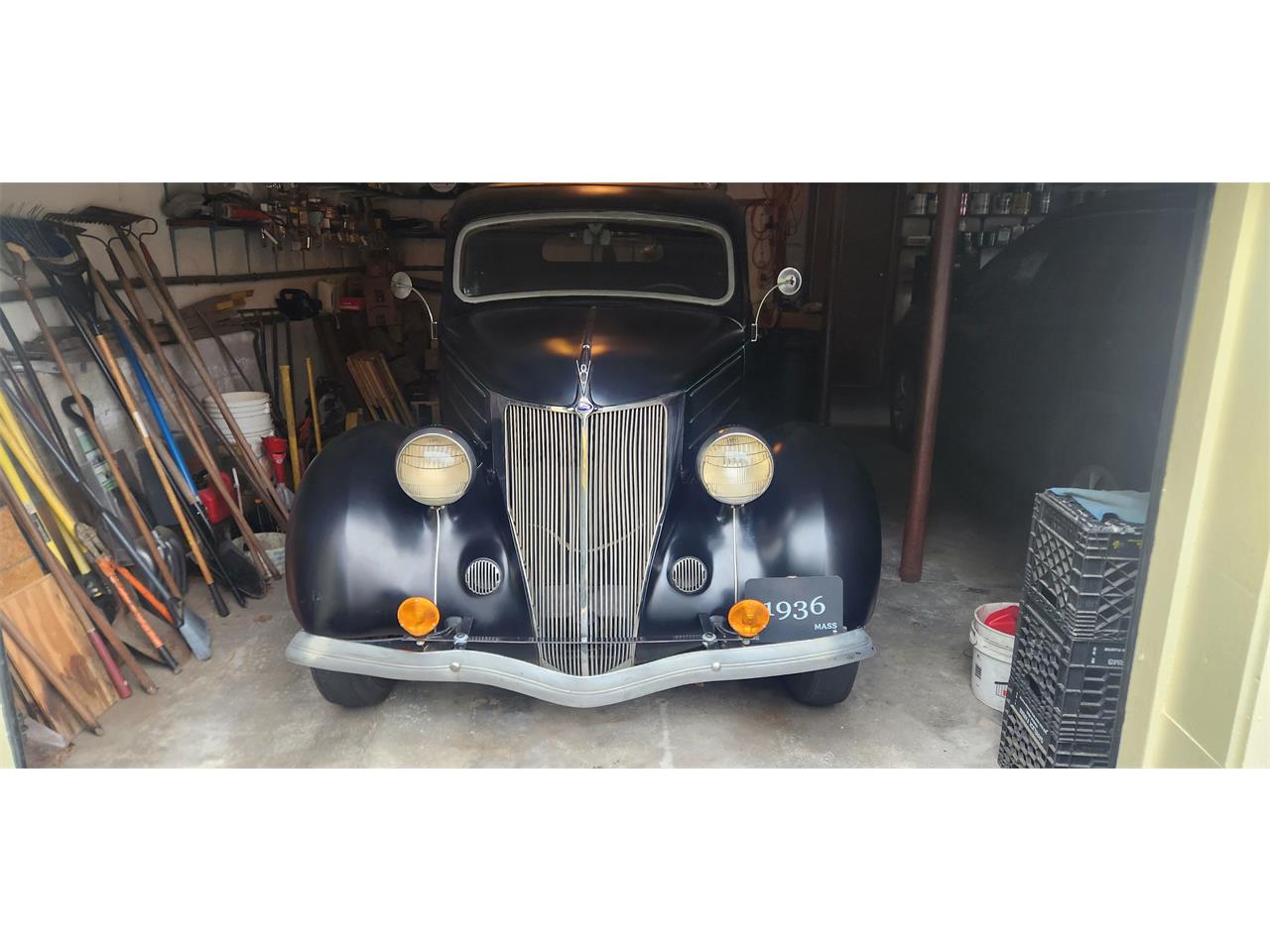 Ford-4-dr-sedan-1936-Black-Ta-3