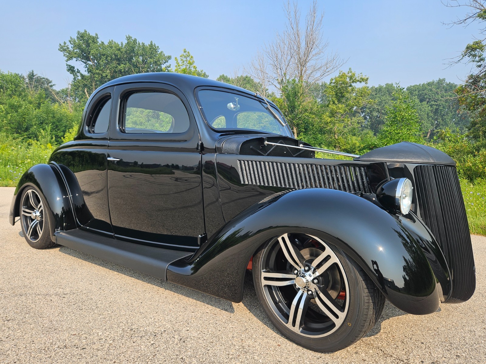 Ford-5-Window-1936-Coupe-1