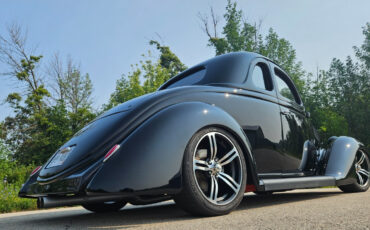 Ford-5-Window-1936-Coupe-11
