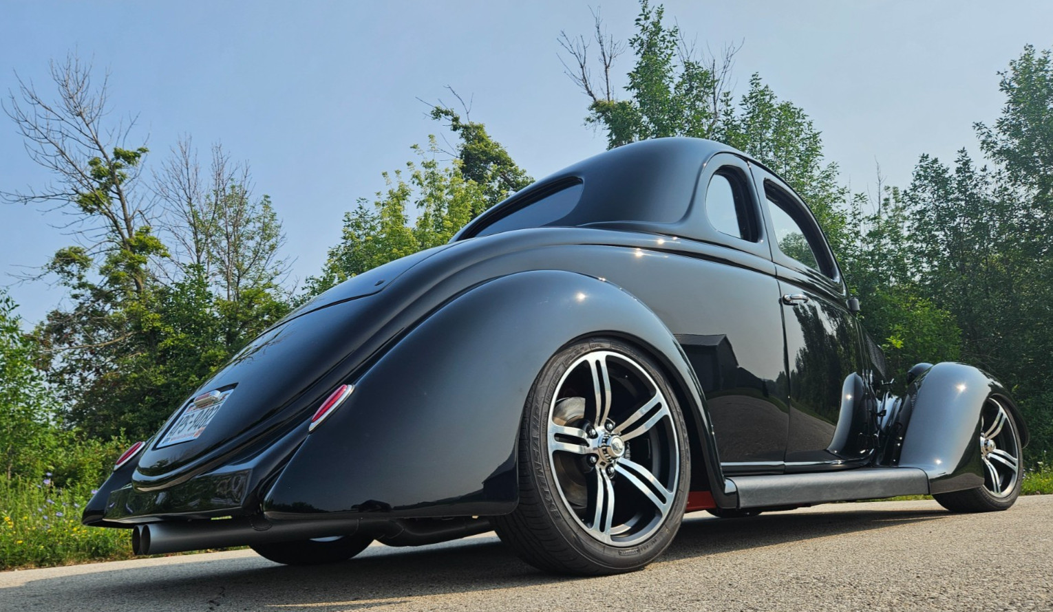 Ford-5-Window-1936-Coupe-11
