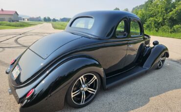 Ford-5-Window-1936-Coupe-2