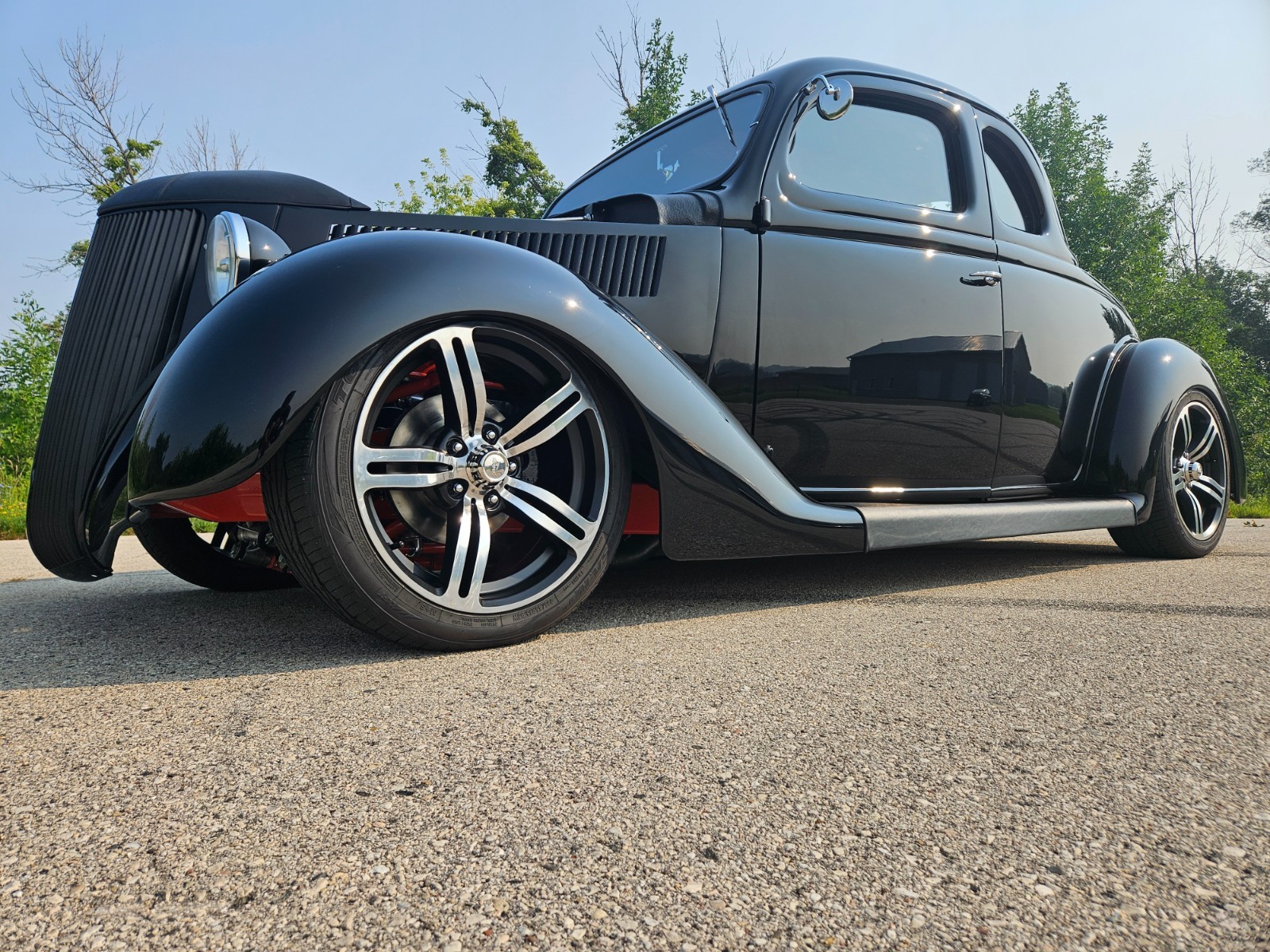 Ford-5-Window-1936-Coupe-8