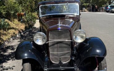 Ford-5-window-1932-brown-1