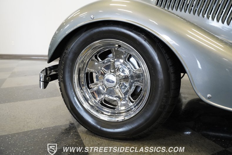 Ford-5-window-1934-Charcoal-Gray-Metall-Tan-27