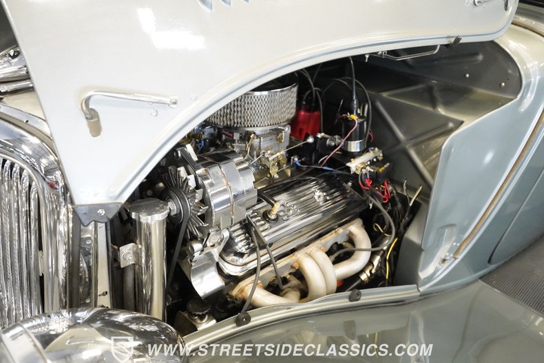 Ford-5-window-1934-Charcoal-Gray-Metall-Tan-29