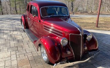 Ford-5-window-1936-Red-Beige-16