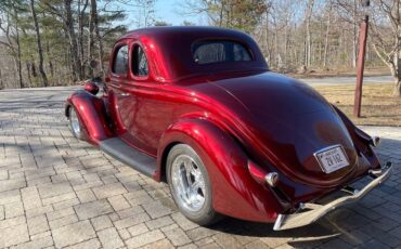 Ford-5-window-1936-Red-Beige-19