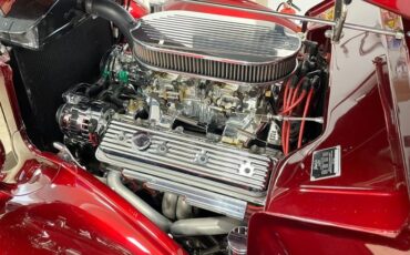 Ford-5-window-1936-Red-Beige-2
