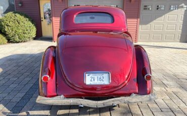 Ford-5-window-1936-Red-Beige-22