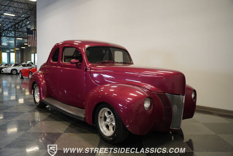 Ford-5-window-1940-Red-White-24