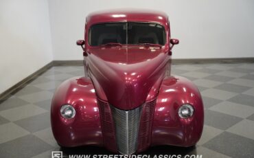 Ford-5-window-1940-Red-White-27