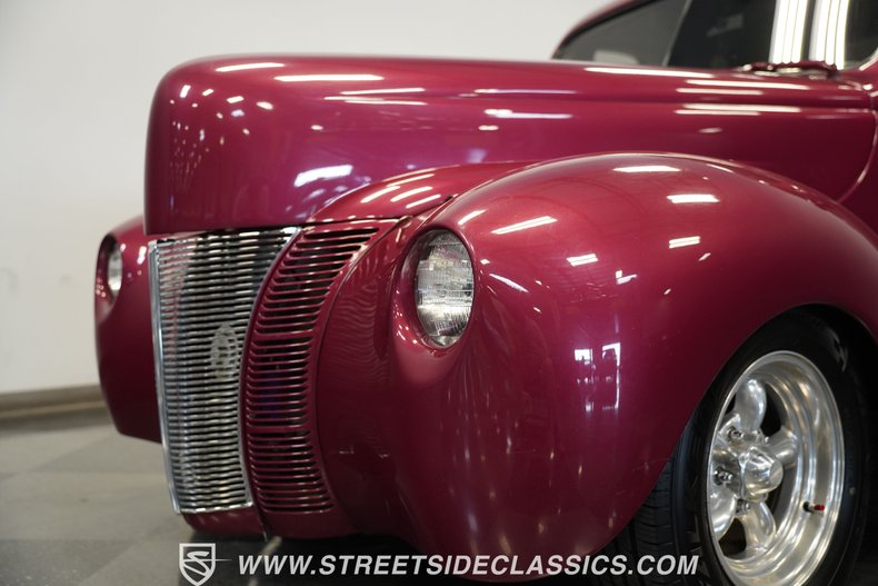 Ford-5-window-1940-Red-White-28