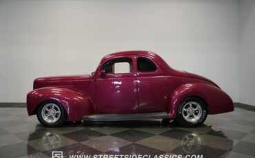 Ford-5-window-1940-Red-White-4