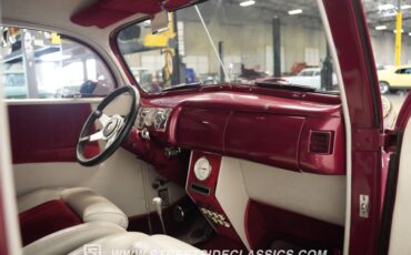 Ford-5-window-1940-Red-White-46